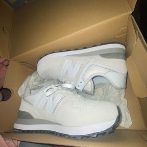 new balance worn once